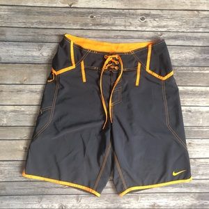 Nike Men 30 Gray Orange Board Swim Shorts Trunks